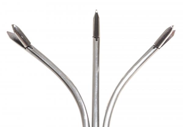 Set Forceps for displace, in case